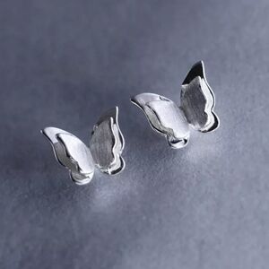 #17 NEW Sterling Silver Butterfly Stud Earrings